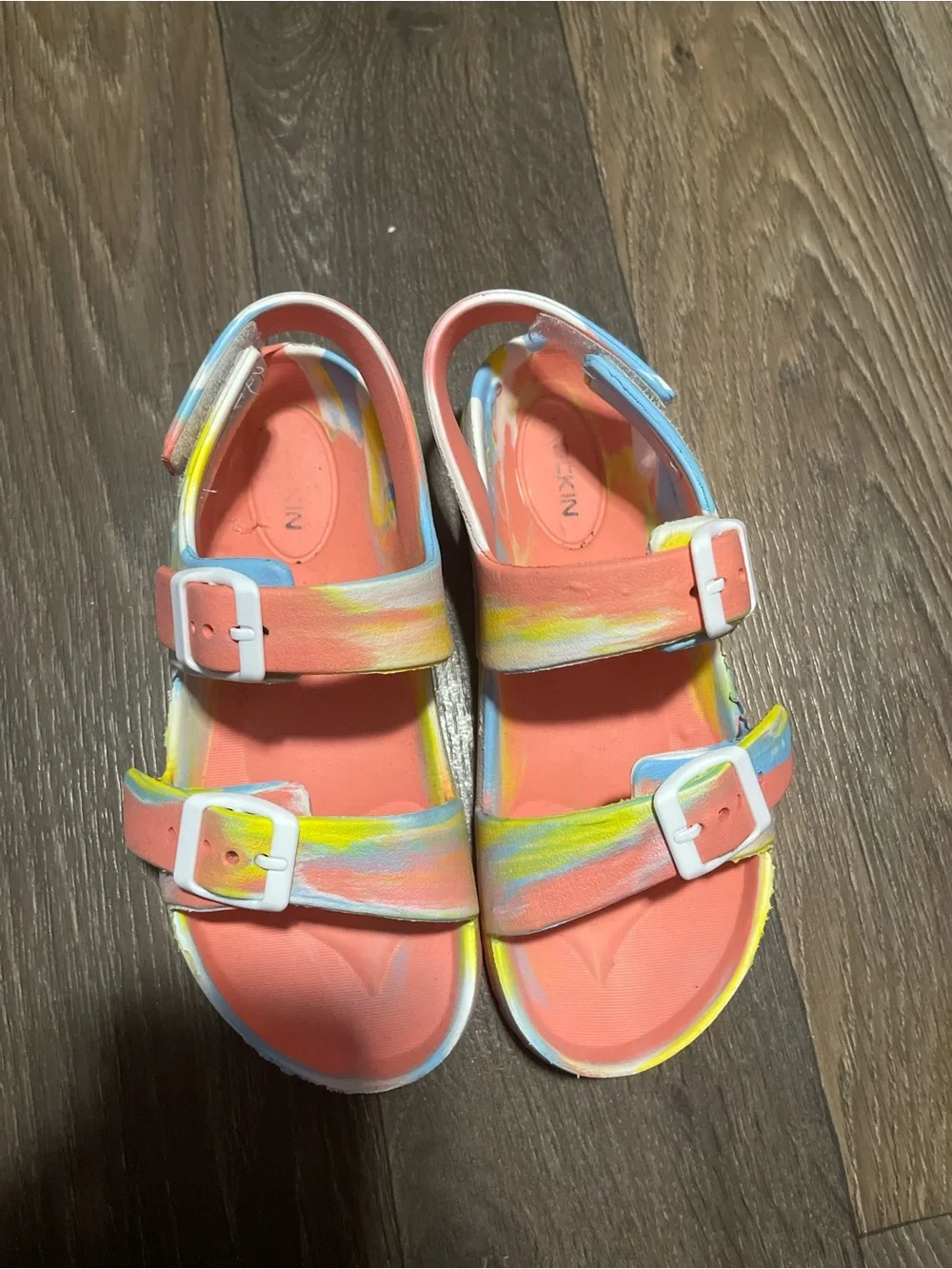 Rockin Kids Coral Multi-Color Buckle Sandals